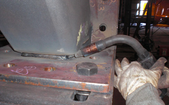 Image showing how using the proper size nozzle and shape can help with welding operators gaining better joint access and improved shielding gas coverage to prevent issues like porosity. 